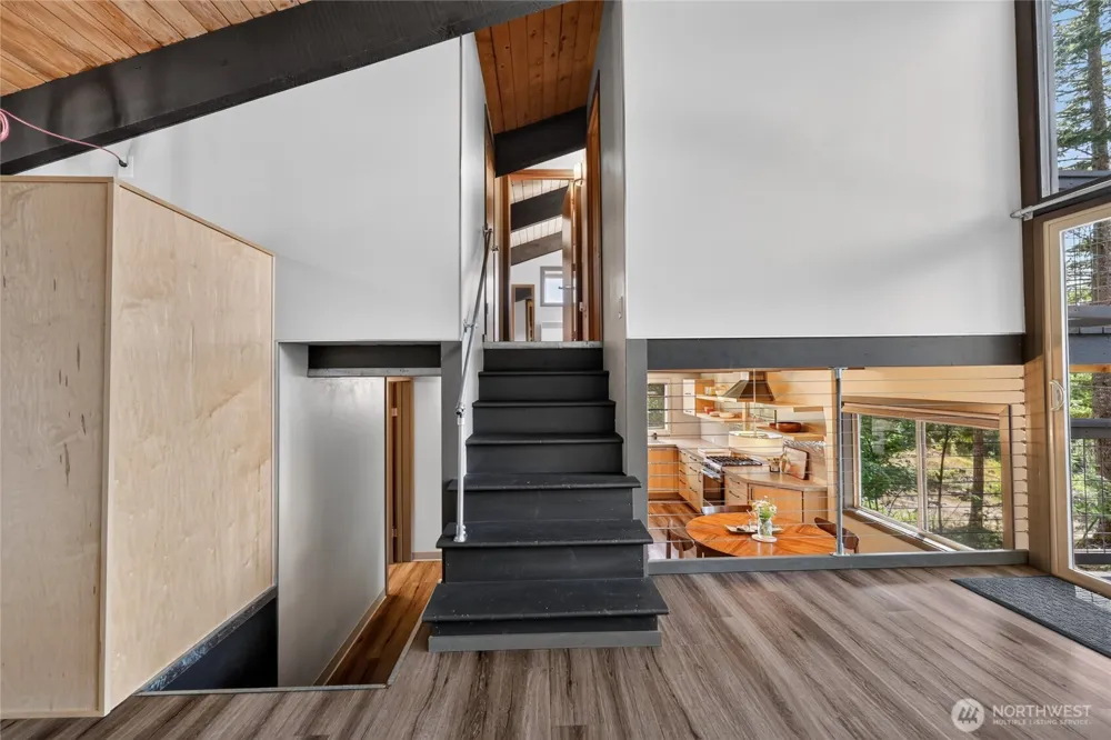 198 Alpine Drive Packwood, WA 98361