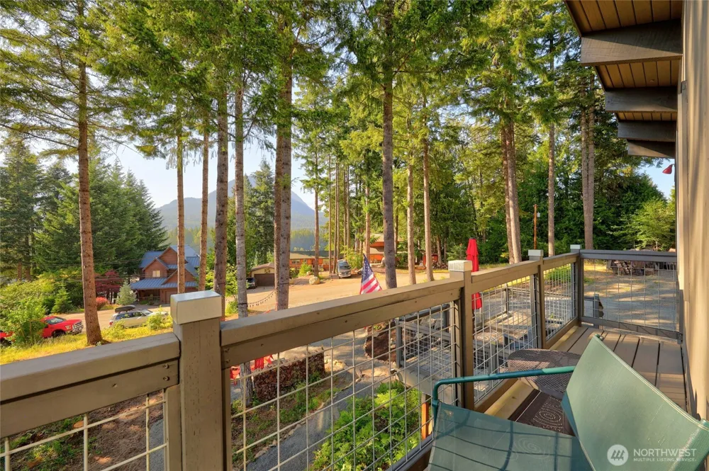 198 Alpine Drive Packwood, WA 98361