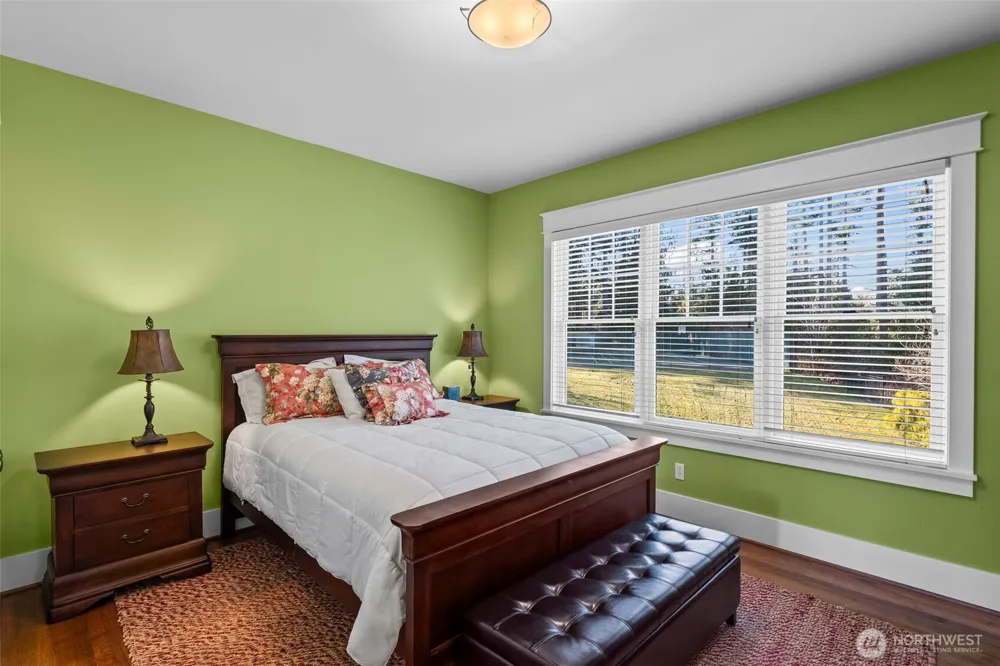 7104 E Grapeview Loop Road Allyn, WA 98524