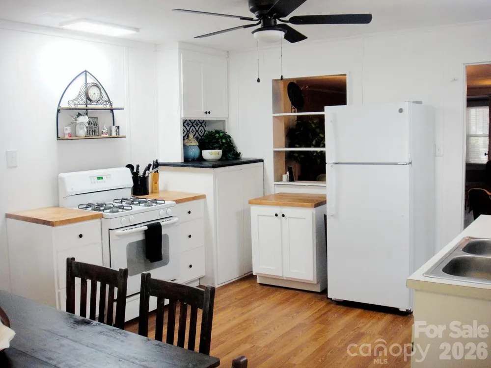 501 W Ryder Avenue Landis, NC 28088