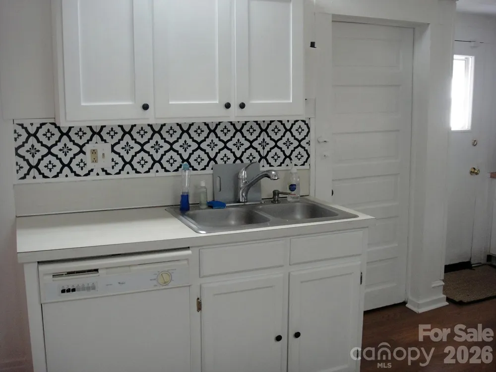 501 W Ryder Avenue Landis, NC 28088