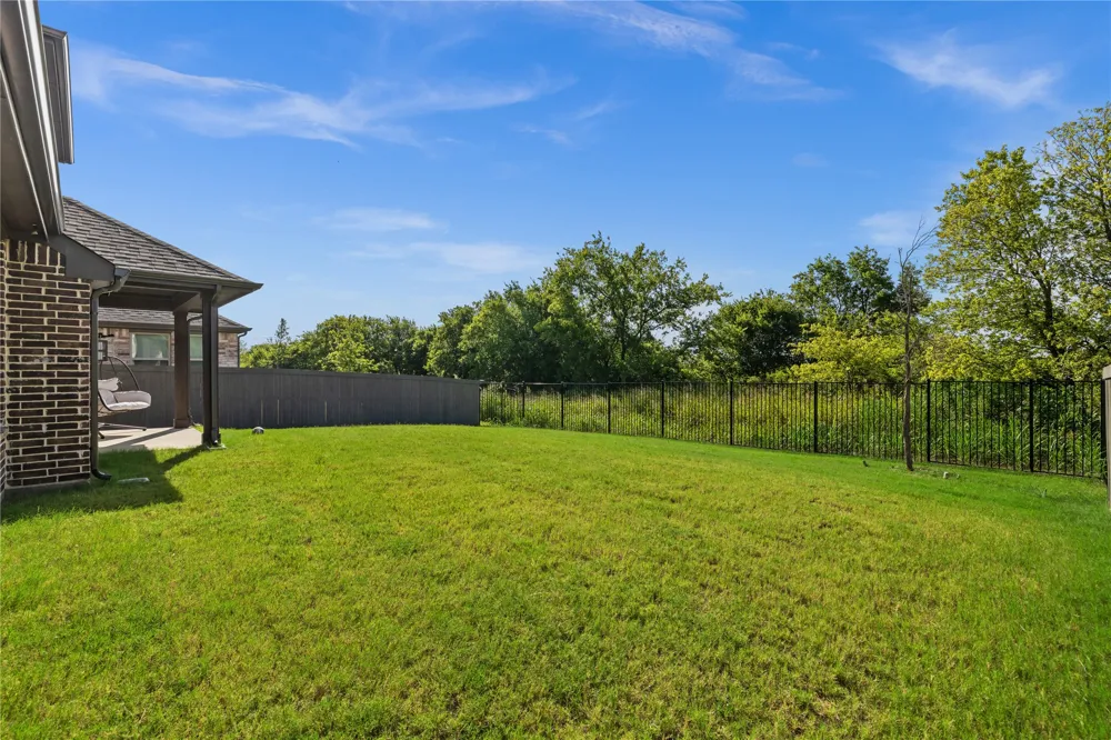 7150 Nandina Drive Venus, TX 76084