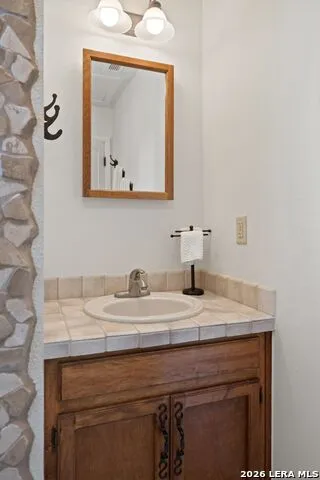 271 & 173 BIG CREEK RD Blanco, TX 78606