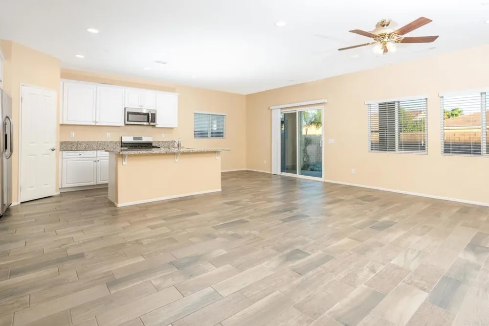 26349 Leos Trail Menifee, CA 92586