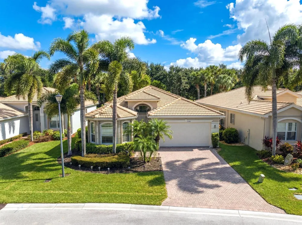 10588 Stone Garden Drive Boynton Beach, FL 33473