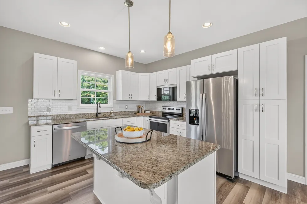 9970 Jim Cummings Hwy Bradyville, TN 37026