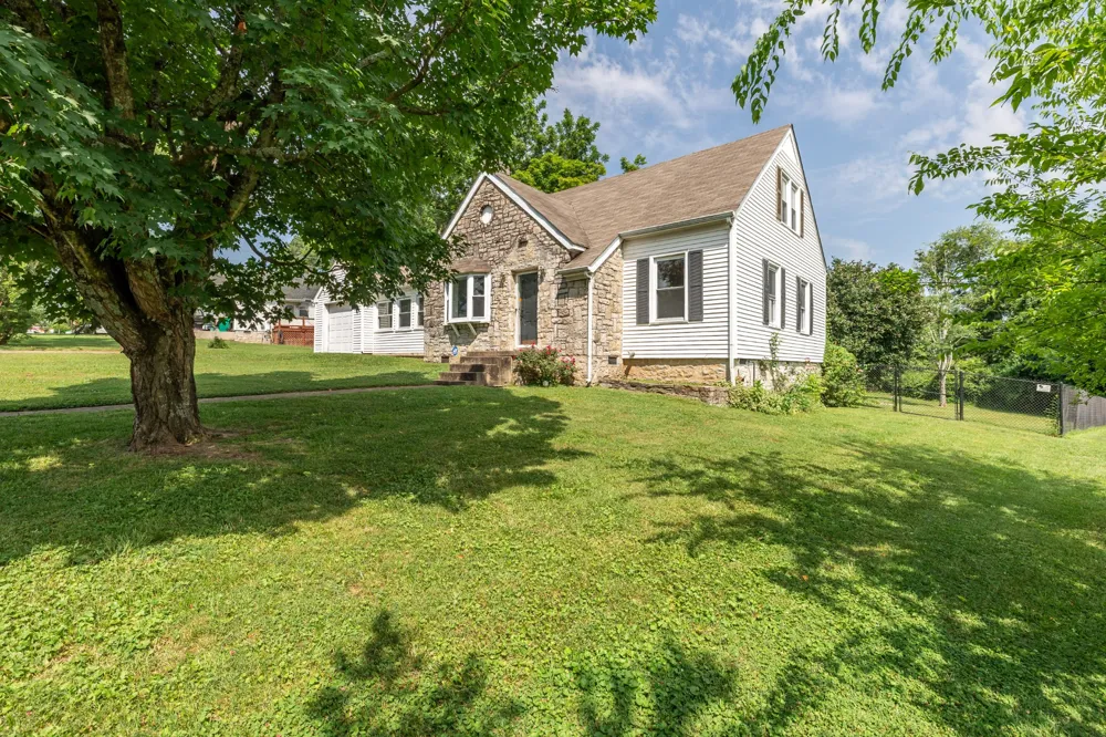 764 Maple St Lewisburg, TN 37091
