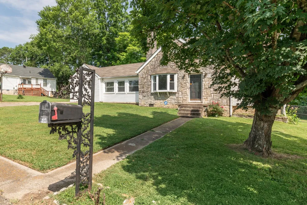 764 Maple St Lewisburg, TN 37091
