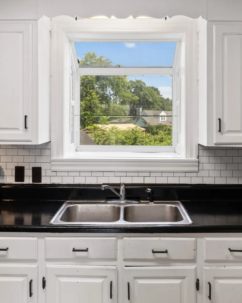 764 Maple St Lewisburg, TN 37091