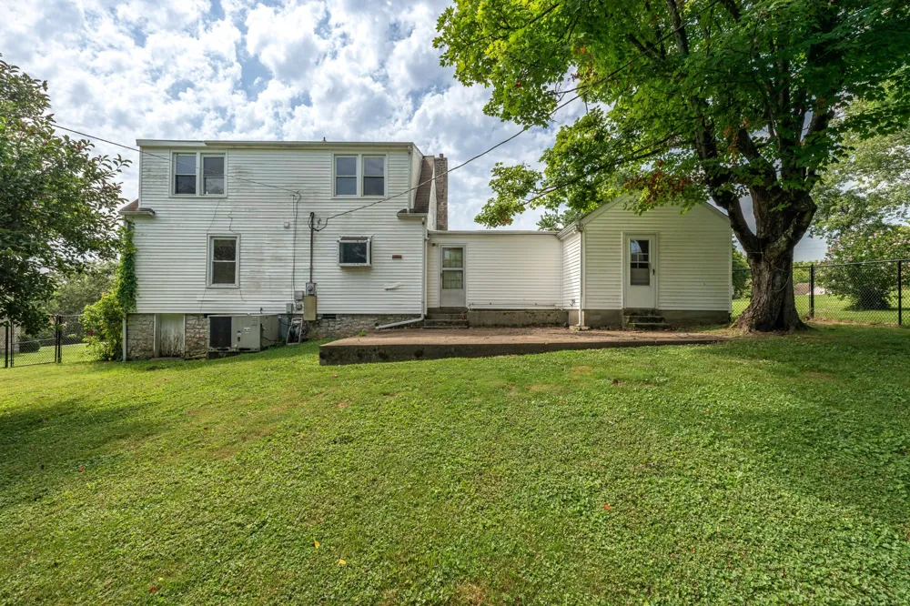 764 Maple St Lewisburg, TN 37091