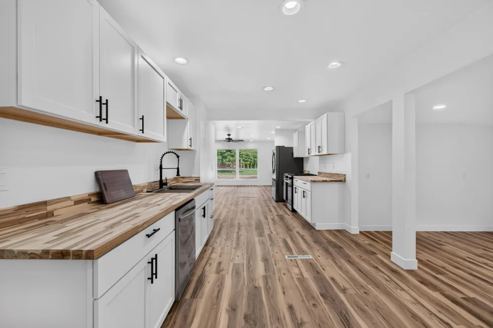 564 Birchwood Street Summit Township, MI 49203