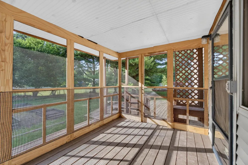 564 Birchwood Street Summit Township, MI 49203
