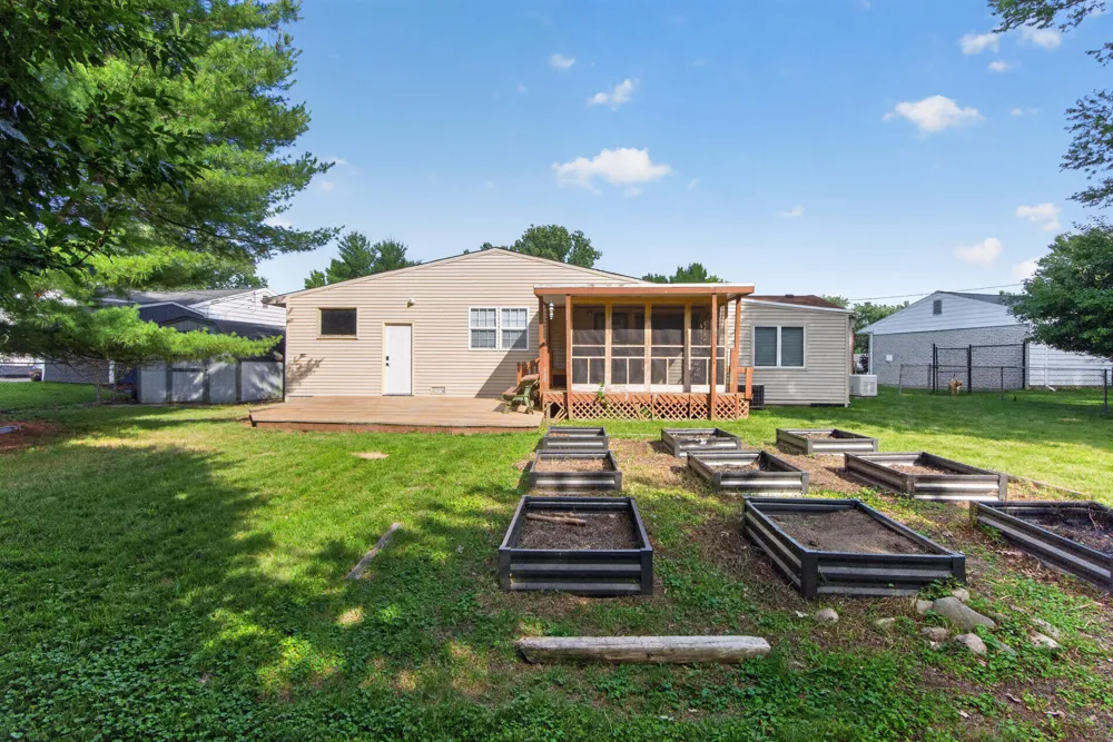 564 Birchwood Street Summit Township, MI 49203