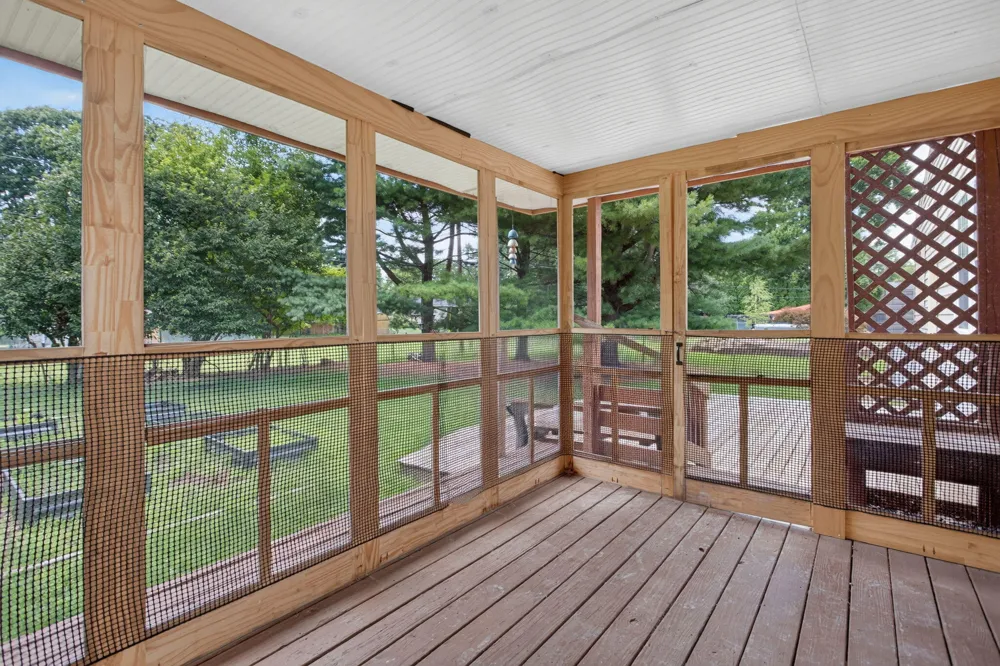 564 Birchwood Street Summit Township, MI 49203