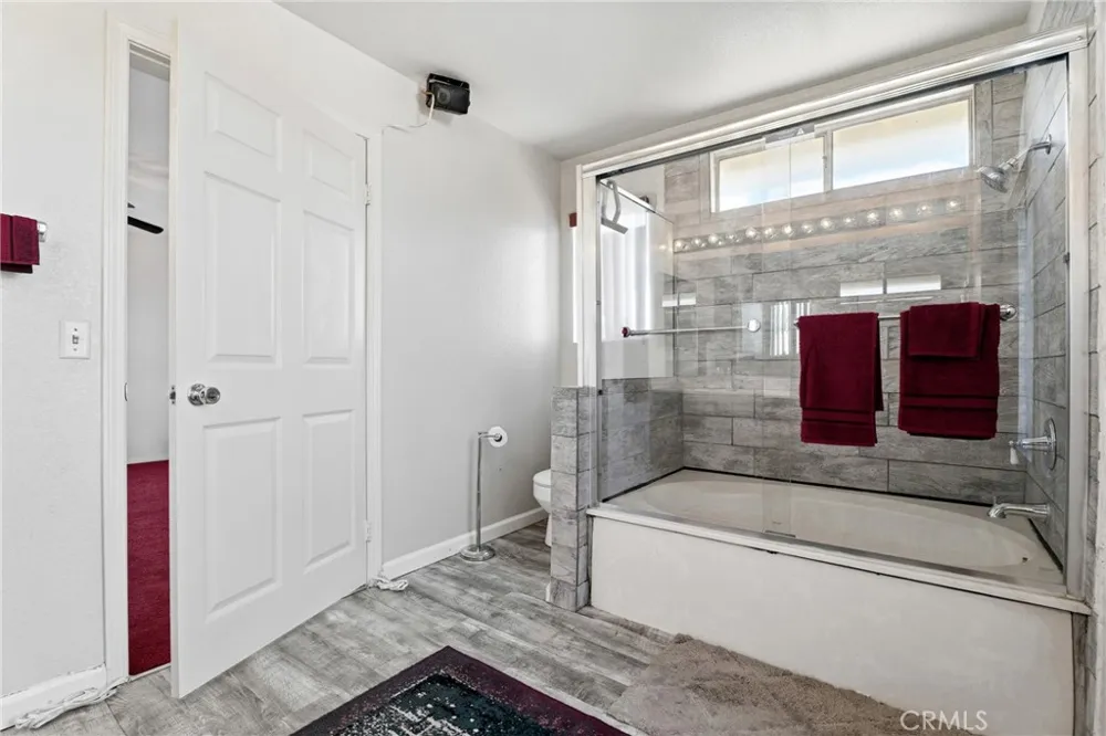 1845 West Avenue H 8 Lancaster, CA 93534