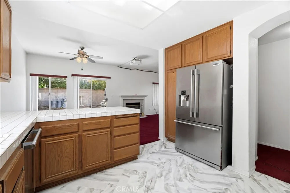 1845 West Avenue H 8 Lancaster, CA 93534
