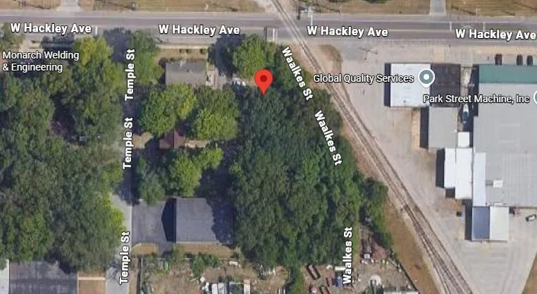 2205 Waalkes Street Muskegon, MI 49444