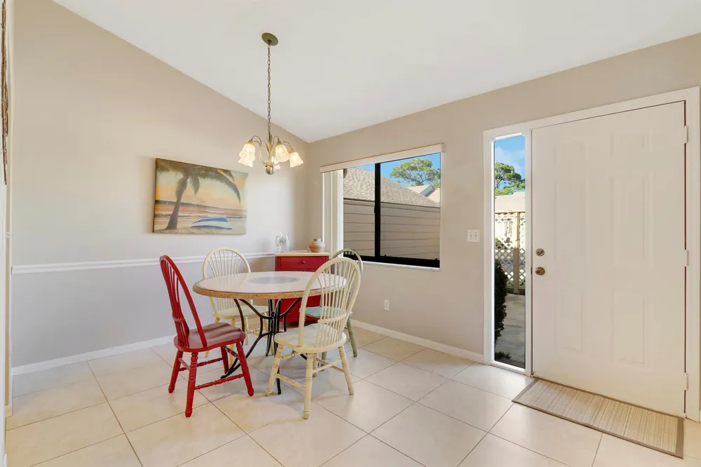 6179 SE Georgetown Place Hobe Sound, FL 33455