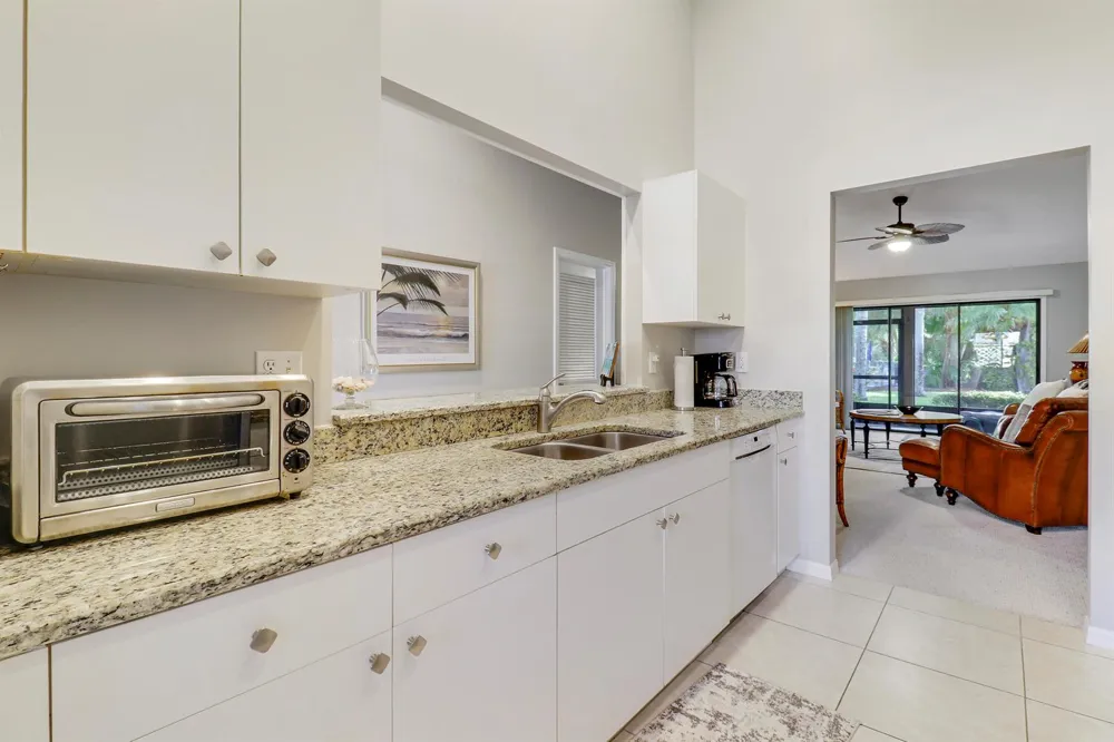 6179 SE Georgetown Place Hobe Sound, FL 33455
