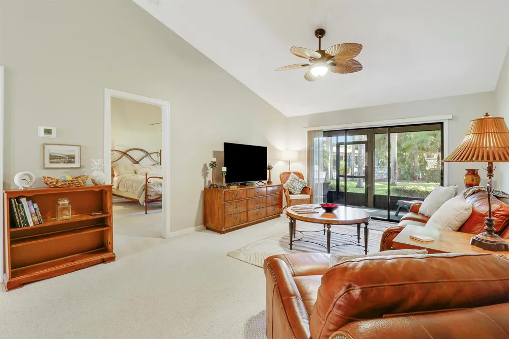 6179 SE Georgetown Place Hobe Sound, FL 33455