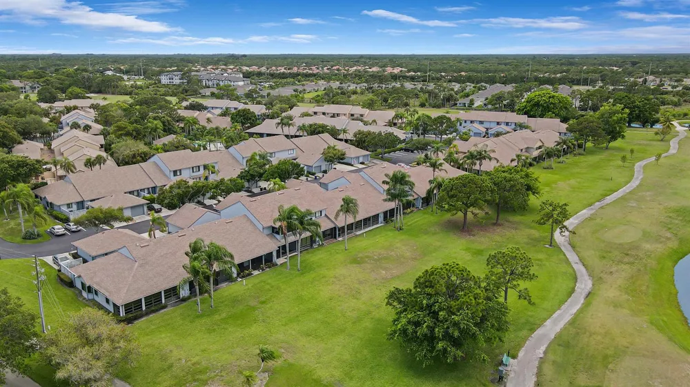6179 SE Georgetown Place Hobe Sound, FL 33455