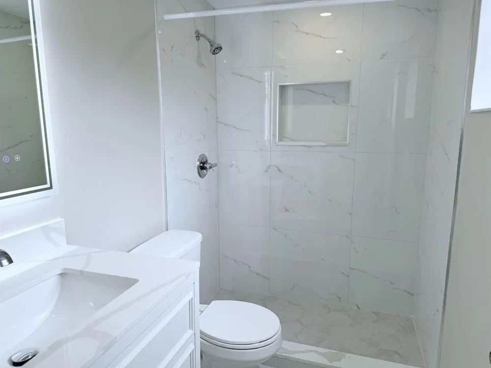 2725 Middle River Drive #7 Fort Lauderdale, FL 33306