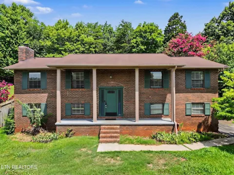 1421 Mount Vista Drive