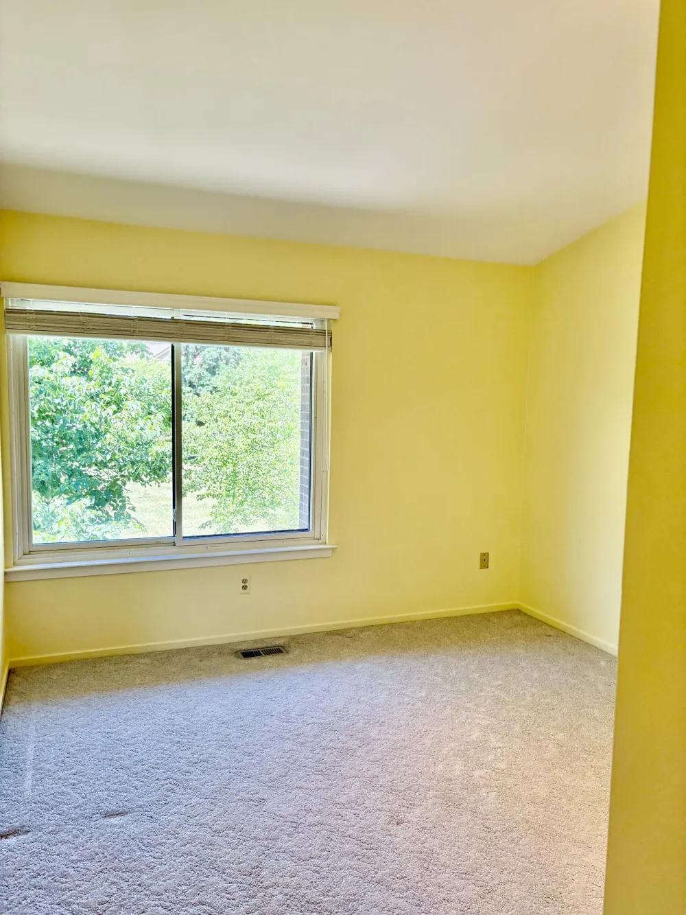 1669 S Hill Boulevard Bloomfield Hills, MI 48304