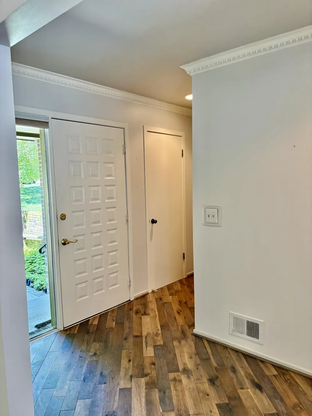 1669 S Hill Boulevard Bloomfield Hills, MI 48304