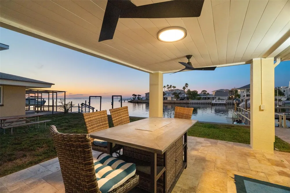 2288 EDYTHE DRIVE Dunedin, FL 34698