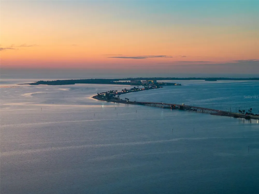 2288 EDYTHE DRIVE Dunedin, FL 34698
