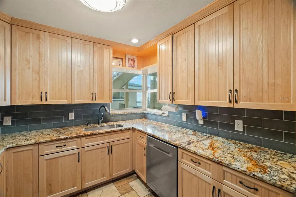 2288 EDYTHE DRIVE Dunedin, FL 34698