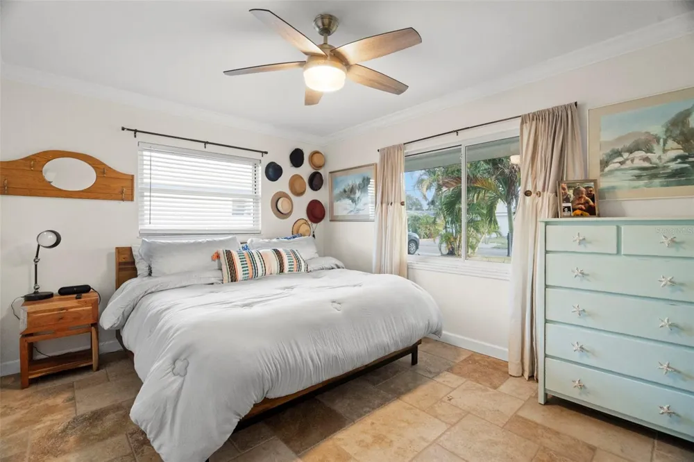 2288 EDYTHE DRIVE Dunedin, FL 34698