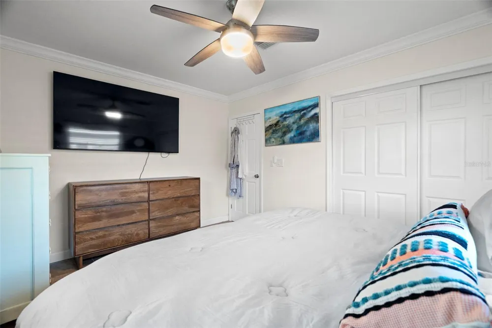 2288 EDYTHE DRIVE Dunedin, FL 34698