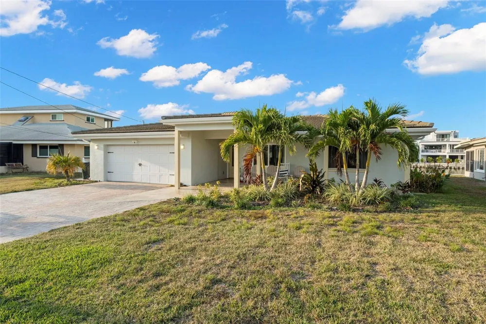 2288 EDYTHE DRIVE Dunedin, FL 34698