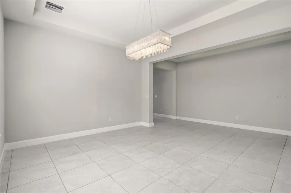 9431 ROYAL ESTATES BOULEVARD Orlando, FL 32836