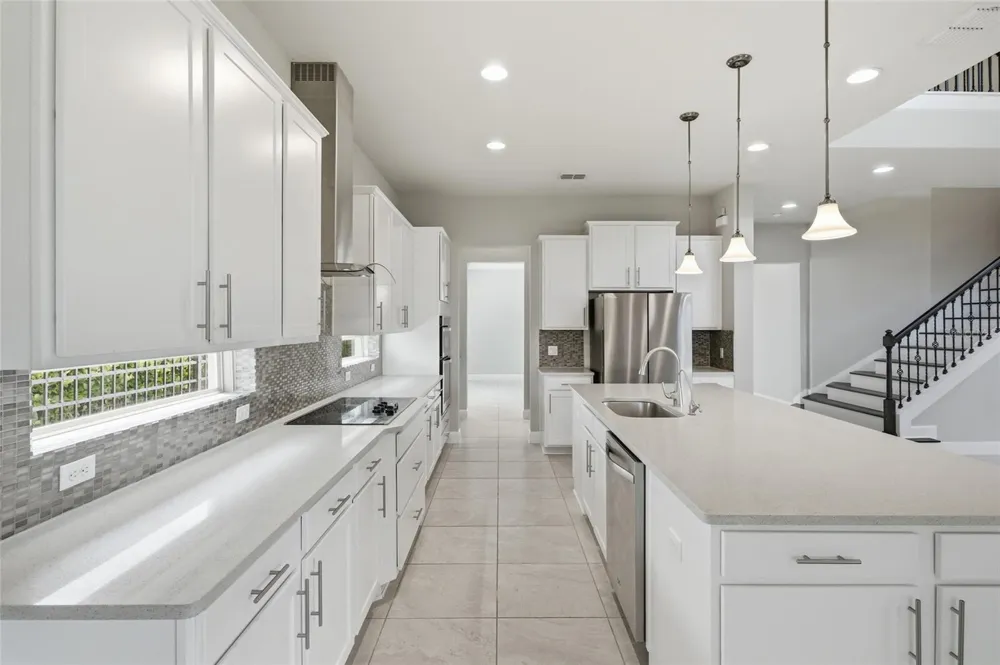 9431 ROYAL ESTATES BOULEVARD Orlando, FL 32836