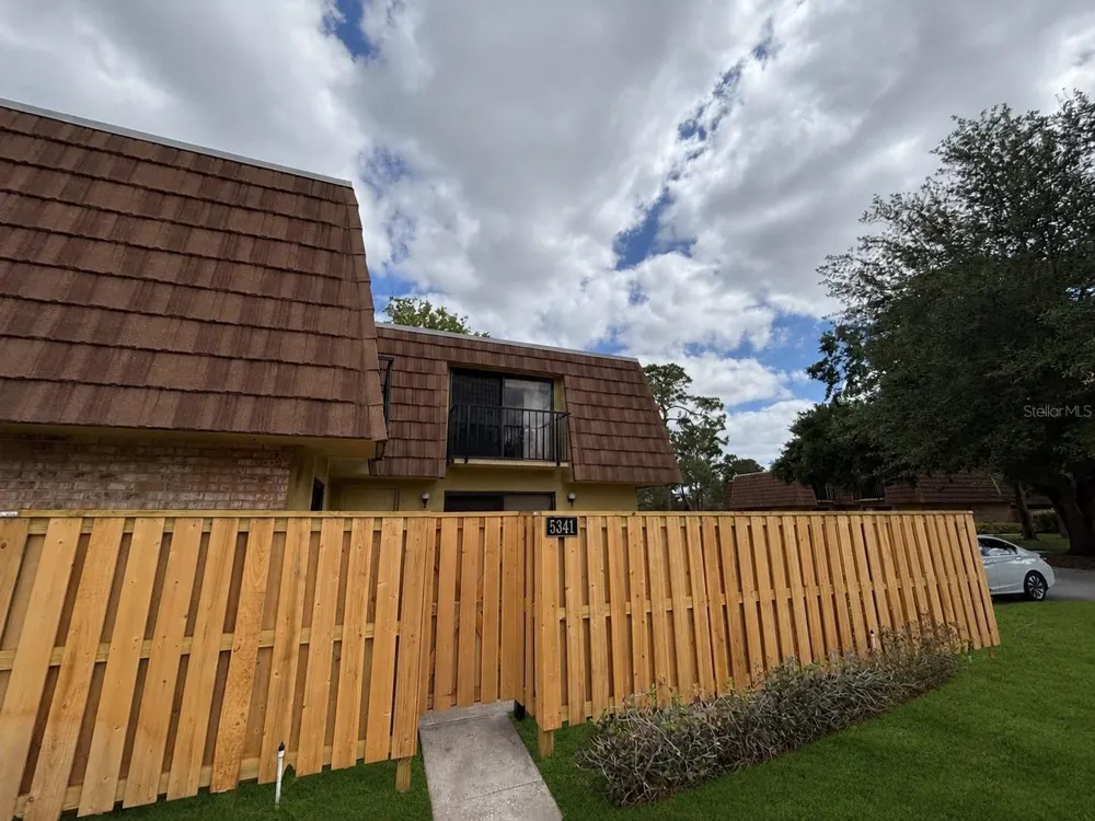 5341 BAMBOO COURT #418 Orlando, FL 32811