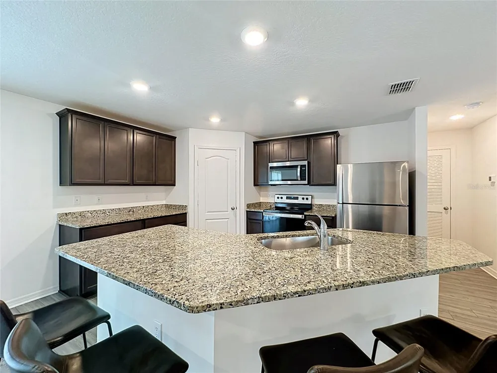 1407 HILLSBOROUGH WAY Poinciana, FL 34759
