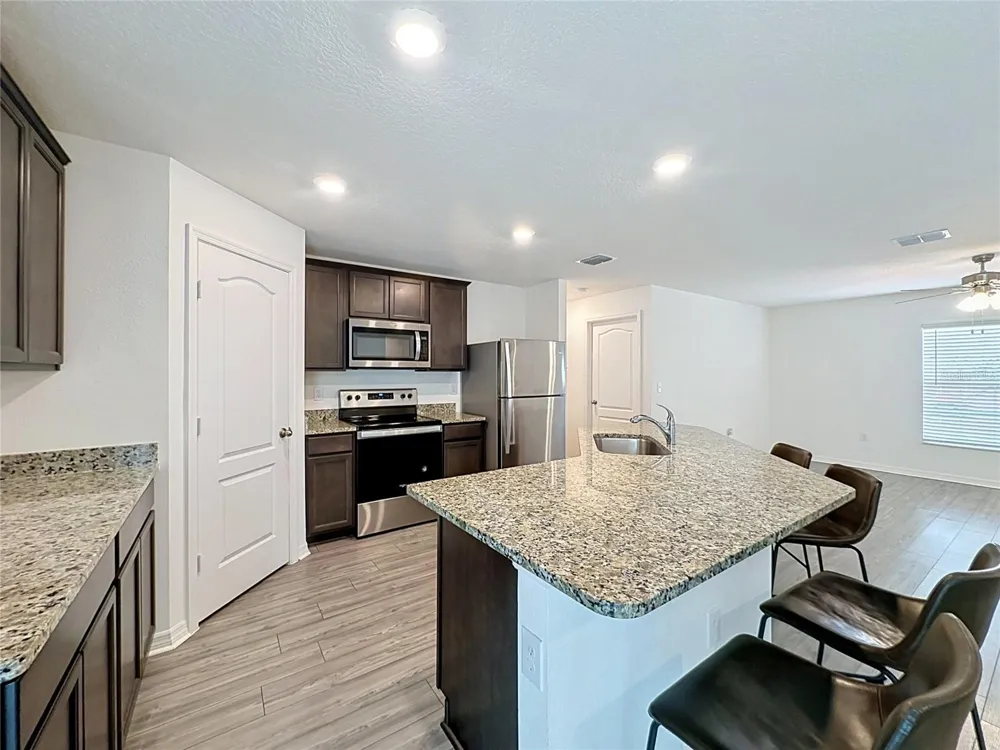1407 HILLSBOROUGH WAY Poinciana, FL 34759