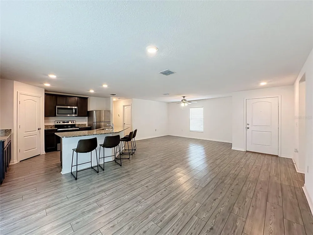 1407 HILLSBOROUGH WAY Poinciana, FL 34759