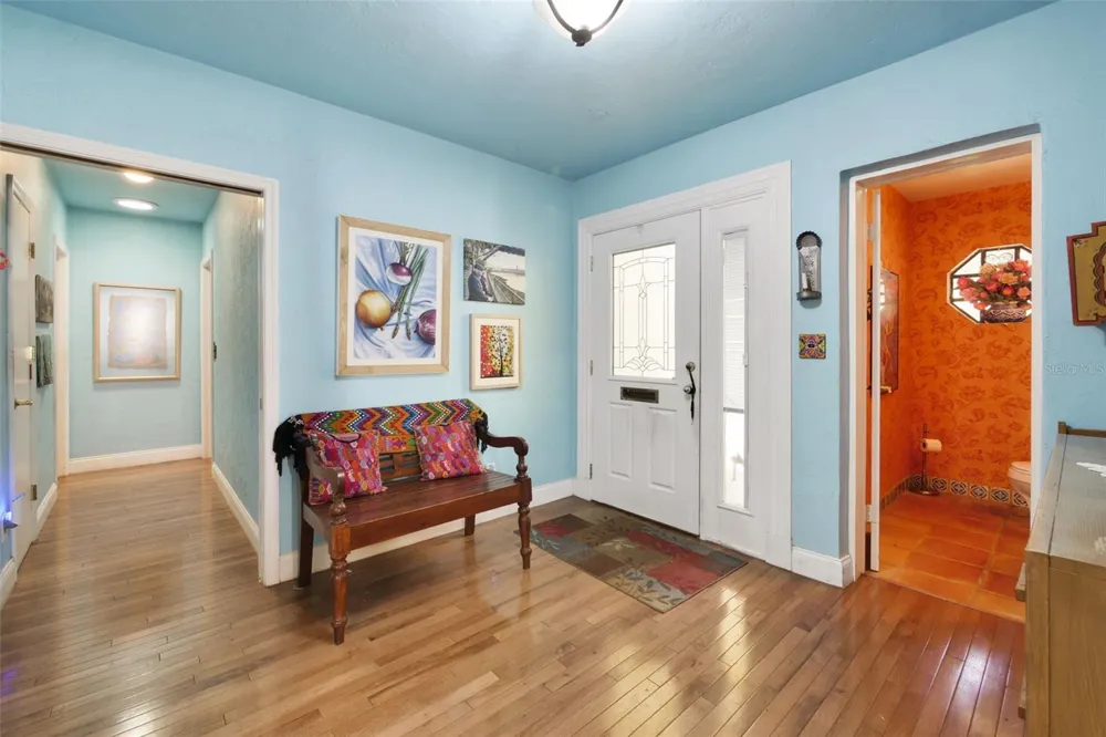 1121 SHOREWOOD DRIVE Orlando, FL 32806