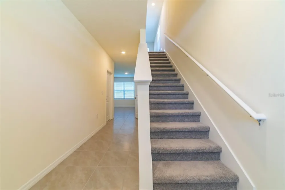 9138 FORGE BREEZE LOOP Wesley Chapel, FL 33545