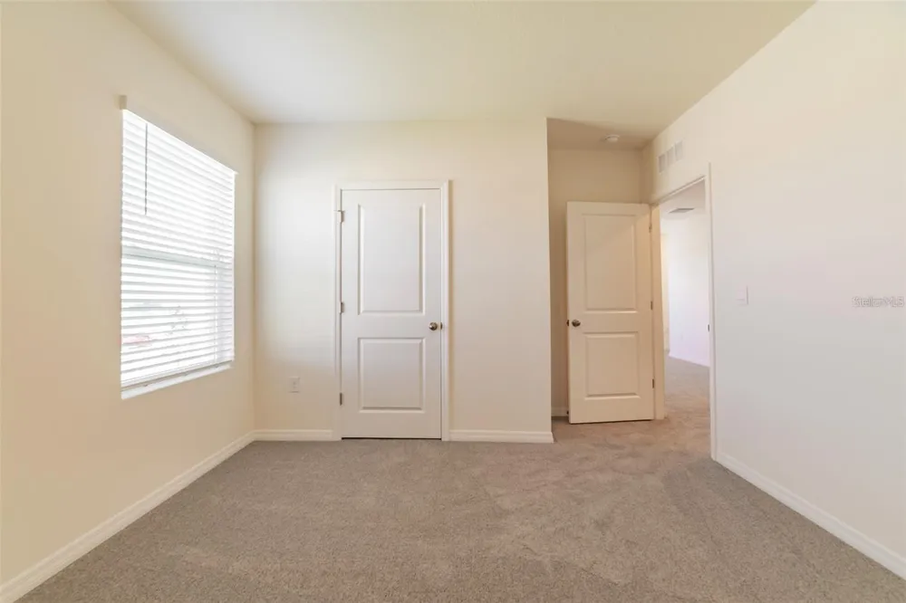 9138 FORGE BREEZE LOOP Wesley Chapel, FL 33545