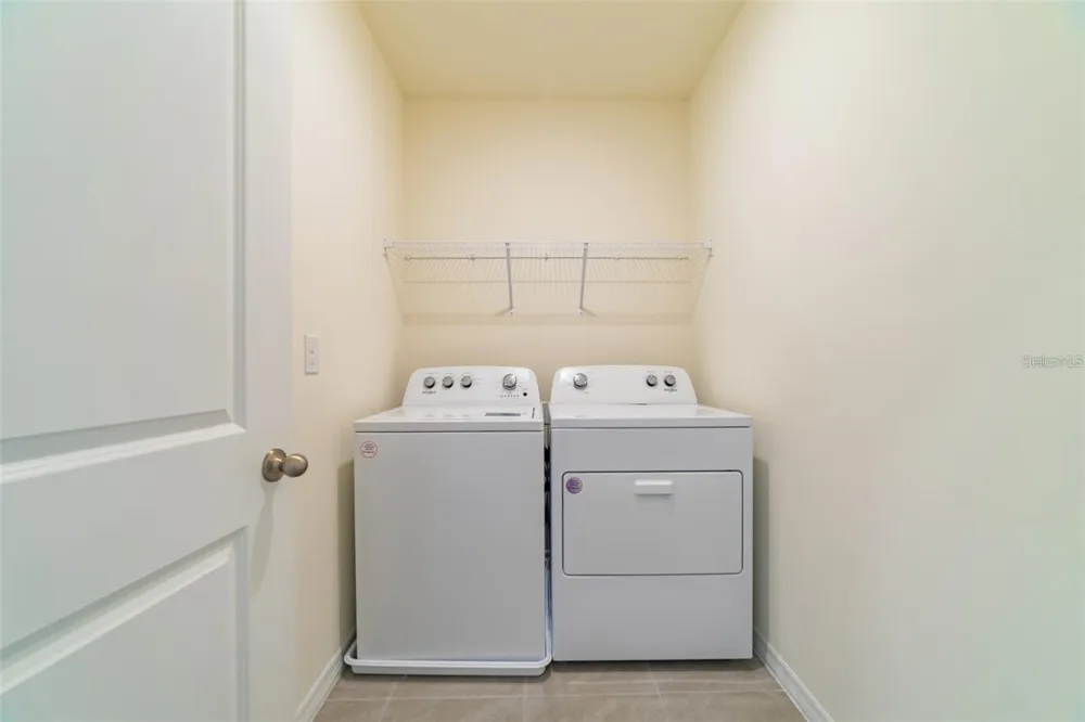 9138 FORGE BREEZE LOOP Wesley Chapel, FL 33545