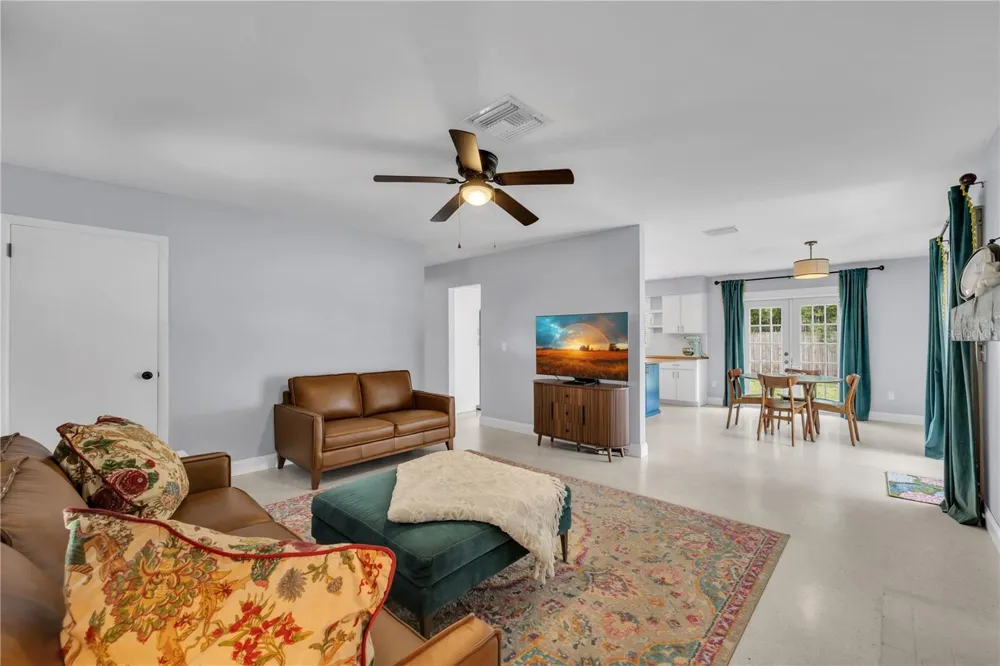 10509 ORANGE GROVE DRIVE Tampa, FL 33618