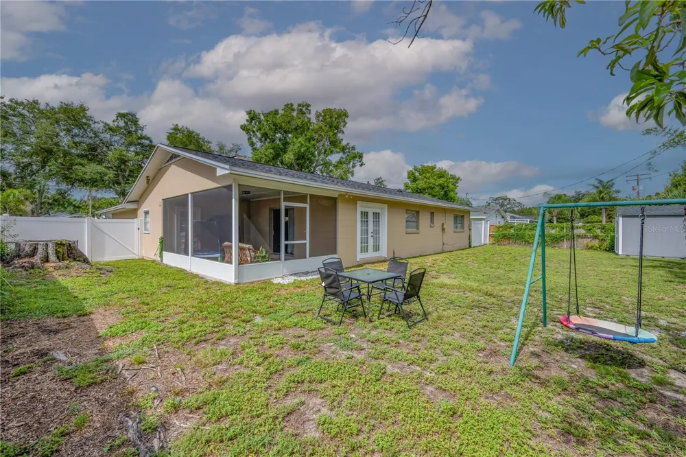 10509 ORANGE GROVE DRIVE Tampa, FL 33618