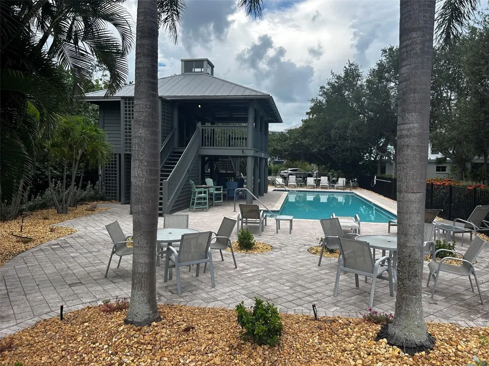 363 FIREHOUSE LANE Longboat Key, FL 34228