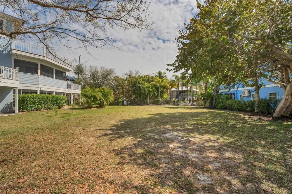 363 FIREHOUSE LANE Longboat Key, FL 34228