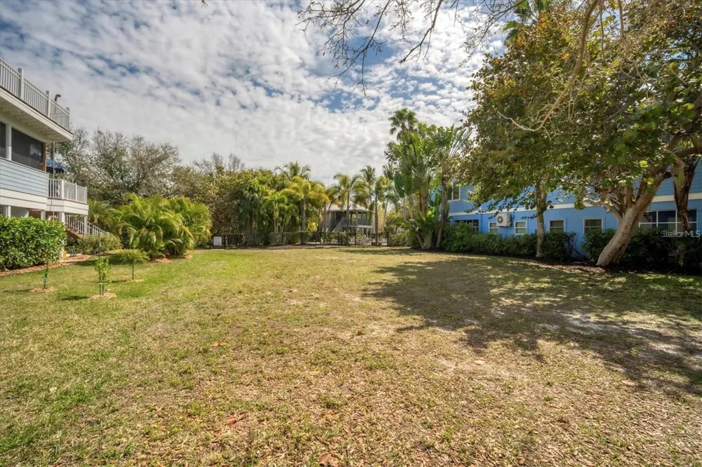 363 FIREHOUSE LANE Longboat Key, FL 34228